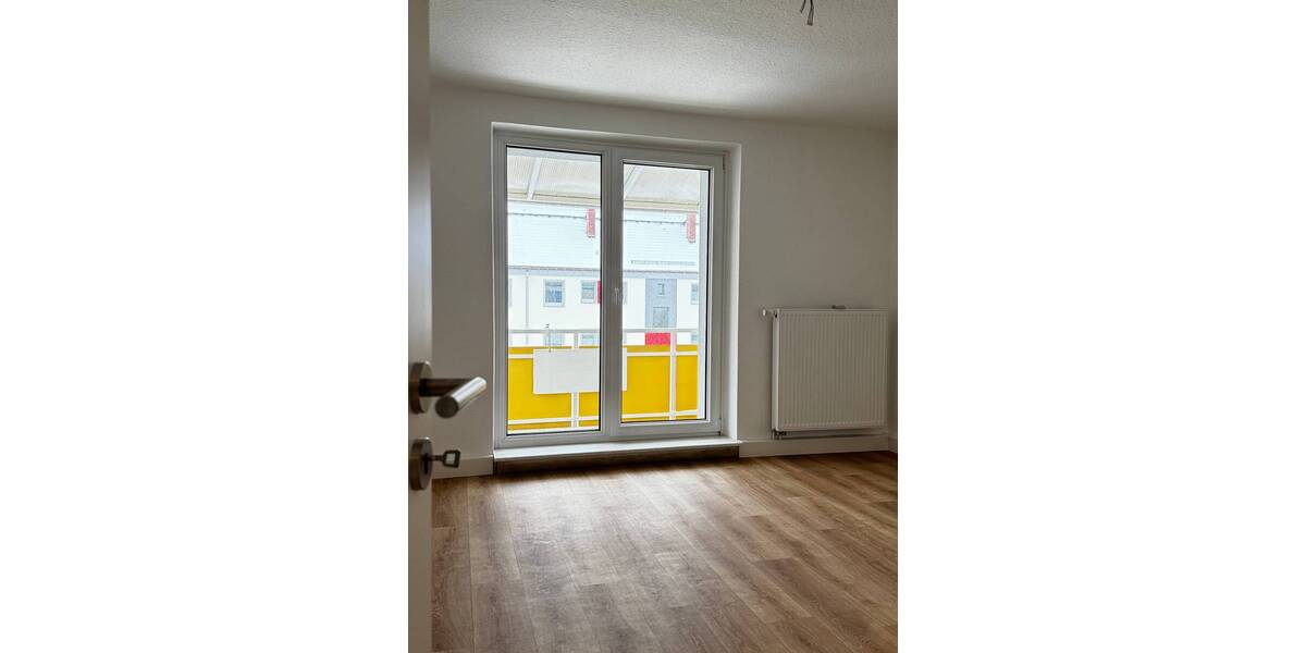 Etagenwohnung Flöha - 3 Zimmer, 60 m&sup2;, 366&euro; | Angebot:25709967