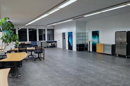 Gewerbeobjekt Esslingen am Neckar Oberesslingen - 2.100&euro; | Angebot:24522561