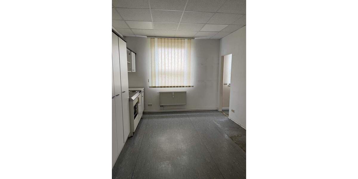 Gewerbeobjekt Bischofswerda - 4 Zimmer, 120 m&sup2;, 1.196&euro; | Angebot:25708956