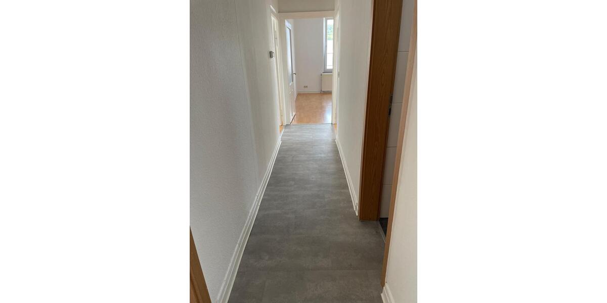 Etagenwohnung Dillenburg - 4 Zimmer, 65 m&sup2;, 650&euro; | Angebot:26425617