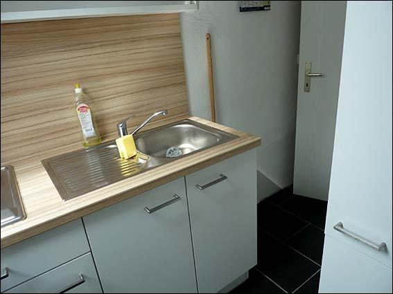 Dachgeschoßwohnung Marburg Biegenviertel - 1 Zimmer, 30 m&sup2;, 395&euro; | Angebot:26004065