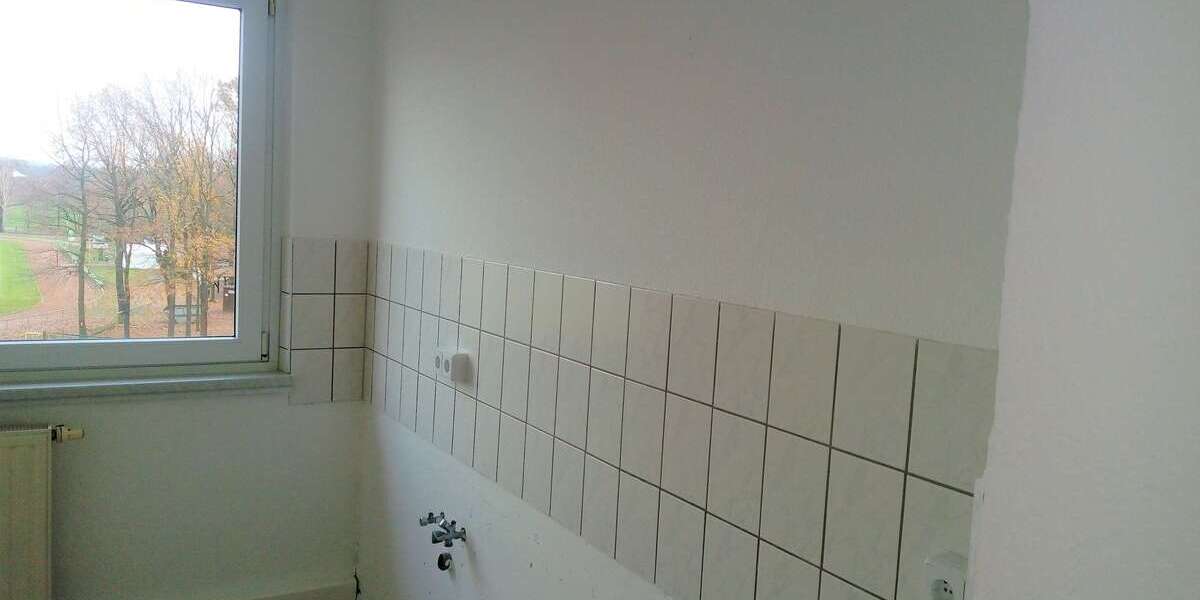 Neu, 5 Zimmer WG geeignet, frisch renoviert mit Balkon! 5 zimmer