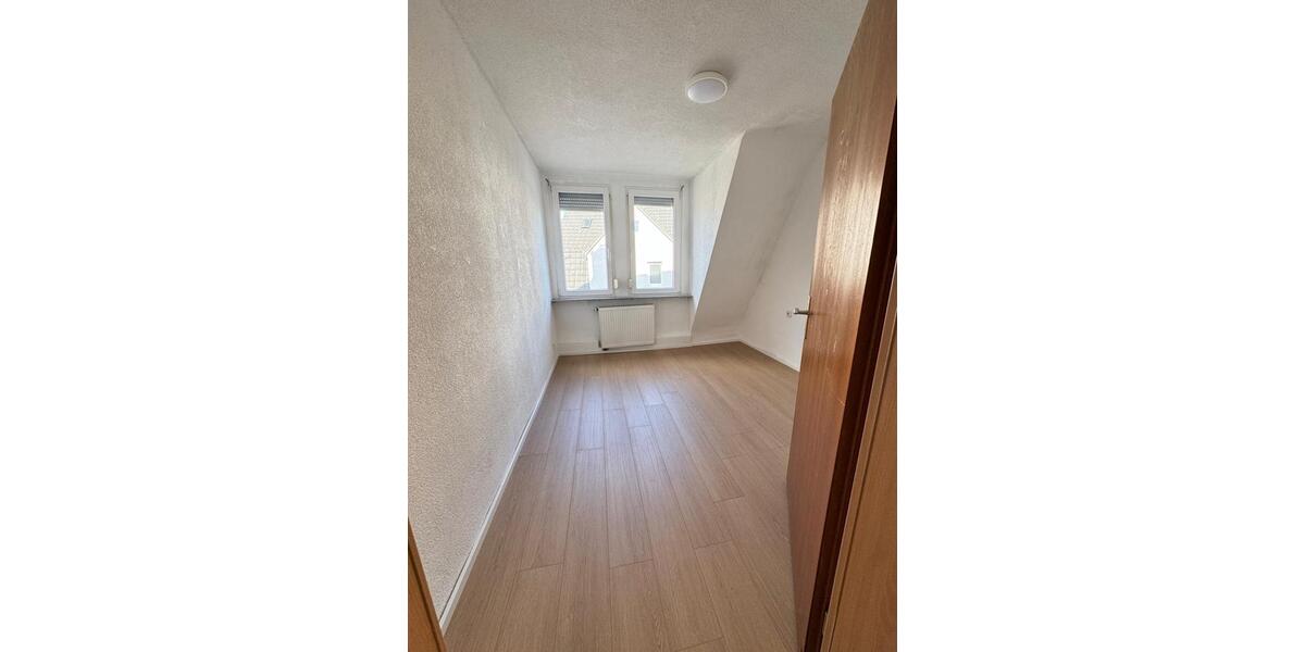 Etagenwohnung Villingen-Schwenningen Schwenningen - 3 Zimmer, 72 m&sup2;, 800&euro; | Angebot:26211075