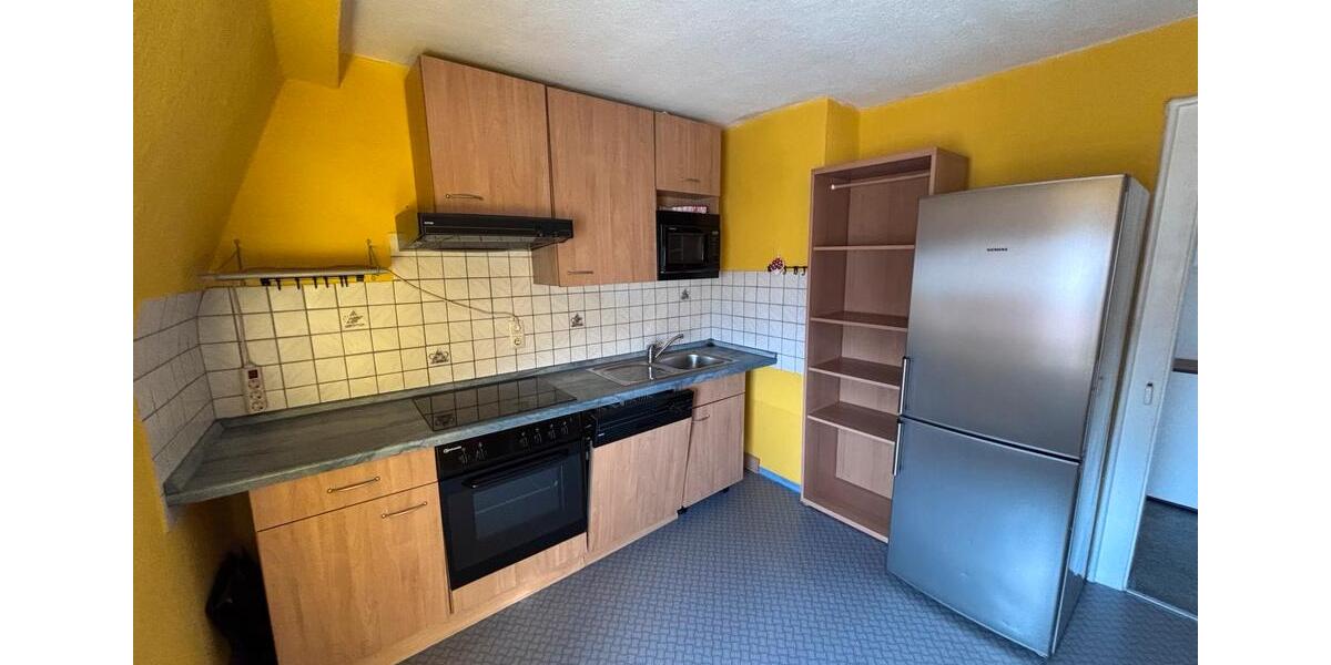 Dachgeschoßwohnung Schnabelwaid - 3 Zimmer, 80 m&sup2;, 700&euro; | Angebot:26033515
