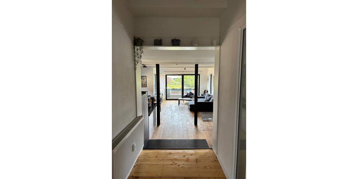 Etagenwohnung Brühl Rohrhof - 4 Zimmer, 108 m&sup2;, 1.500&euro; | Angebot:25098046