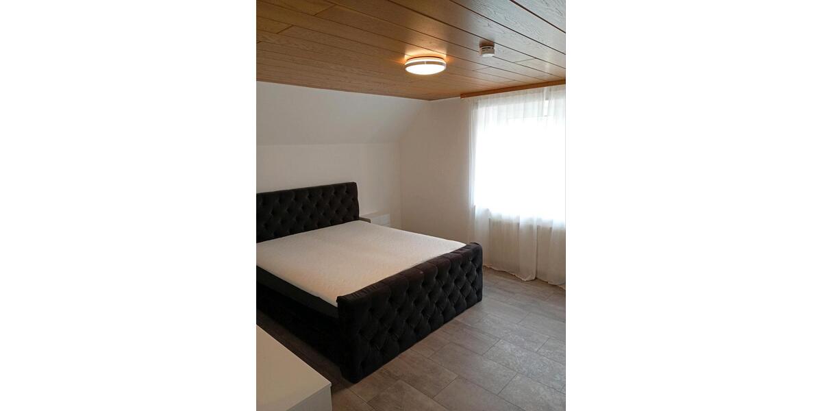 Etagenwohnung Borgholzhausen - 2 Zimmer, 75 m&sup2;, 600&euro; | Angebot:26048110