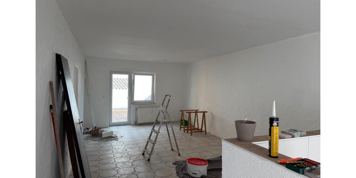 Etagenwohnung Grünberg - 2 Zimmer, 75 m&sup2;, 750&euro; | Angebot:26323152