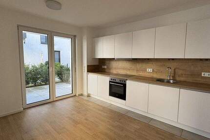 TRIER - nahe Zentrum - Moderne 2 Zimmer Wohnung mit Stellplatz und Terrasse 2 zimmer