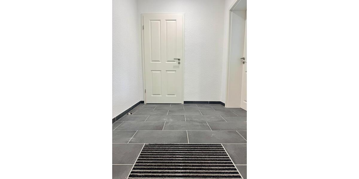 Etagenwohnung Blankenburg (Harz) - 3 Zimmer, 110 m&sup2;, 825&euro; | Angebot:26336030
