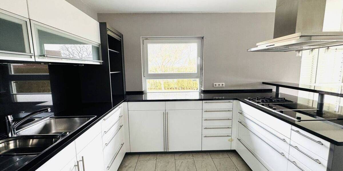 Einfamilienhaus Osterburken - 5 Zimmer, 159 m&sup2;, 1.570&euro; | Angebot:25690327