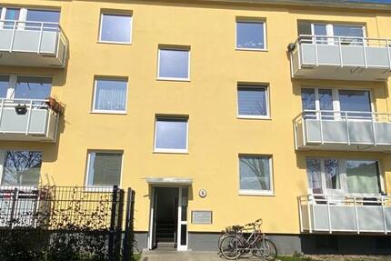 Renovierte Erdgeschoßwohnung mit Duschbad