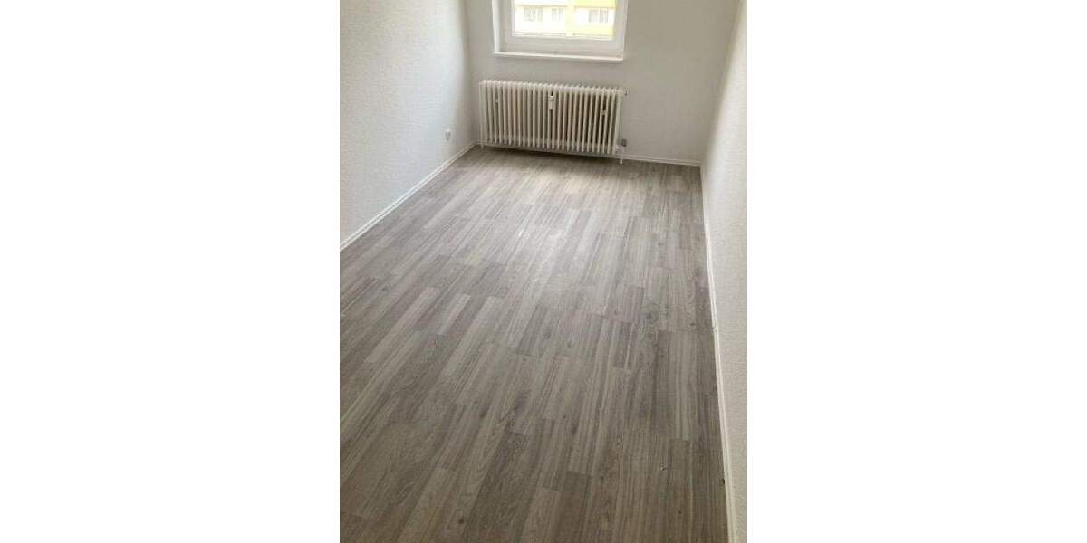 Etagenwohnung Salzgitter Lebenstedt - 3 Zimmer, 73 m&sup2;, 426&euro; | Angebot:26156215