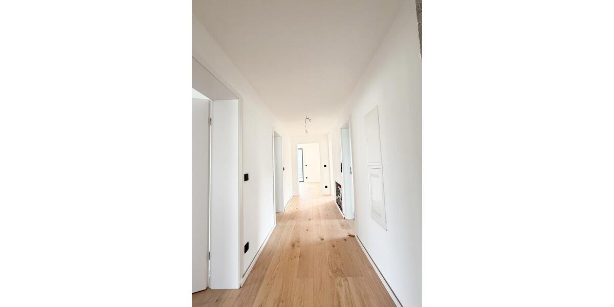 Terrassenwohnung Ismaning - 3.5 Zimmer, 100 m&sup2;, 2.200&euro; | Angebot:25951805