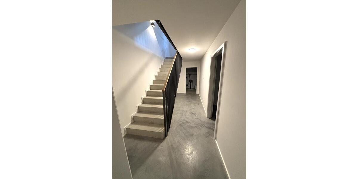 Doppelhaushälfte Raubling - 4 Zimmer, 133 m&sup2;, 2.300&euro; | Angebot:23644892