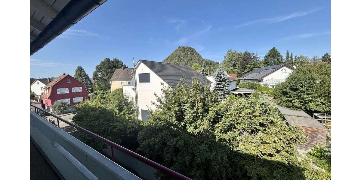 Etagenwohnung Singen am Hohentwiel - 3.5 Zimmer, 95 m&sup2;, 950&euro; | Angebot:27100885