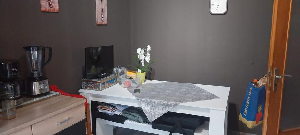 Etagenwohnung Petersberg - 4 Zimmer, 91 m&sup2;, 800&euro; | Angebot:26547070