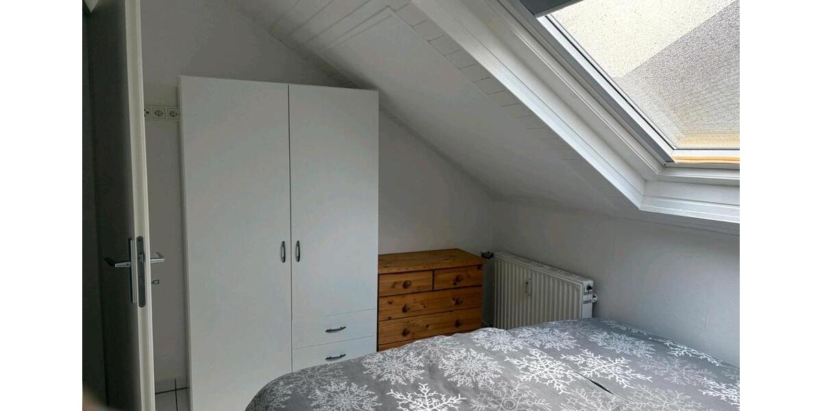 Dachgeschoßwohnung Monzelfeld - 4 Zimmer, 85 m&sup2;, 680&euro; | Angebot:25976014