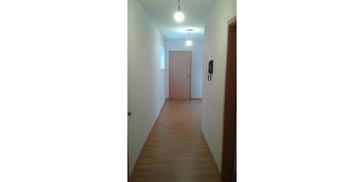 Etagenwohnung Hünfelden - 2 Zimmer, 77 m&sup2;, 680&euro; | Angebot:25982511