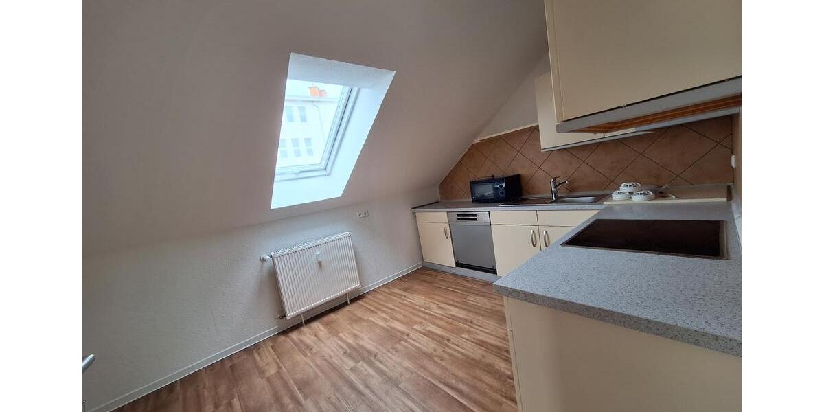 Dachgeschoßwohnung Uslar - 3 Zimmer, 81 m&sup2;, 468&euro; | Angebot:24672733