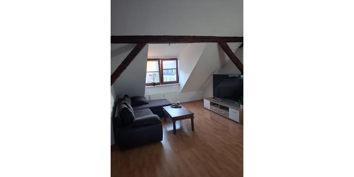 Dachgeschoßwohnung Dessau-Roßlau Roßlau - 2 Zimmer, 50 m&sup2;, 300&euro; | Angebot:26003358