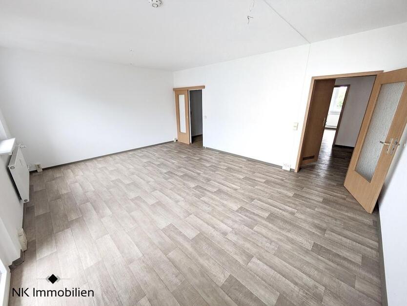 ++ gemütliche, neue 3-Raum Wohnung mit Balkon - top-gepflegte Wohnanlage ++