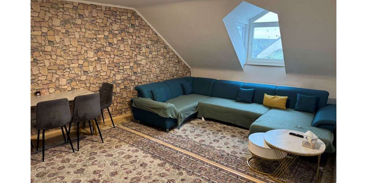 Etagenwohnung Ludwigshafen - 3 Zimmer, 86 m&sup2;, 666&euro; | Angebot:24756377