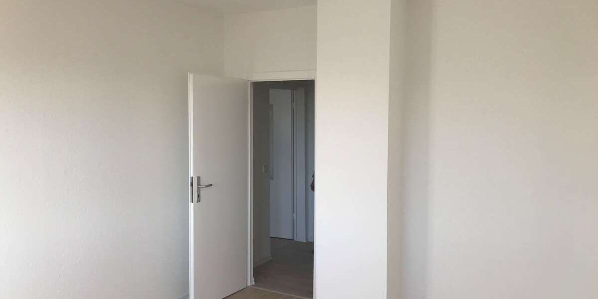 Möblierte 2 Zimmer Wohnung mit Balkon. Flexibel ab 6 Monate zu vermieten! - Appartement Annaburg | Angebot:24248810