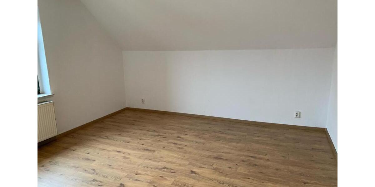 Maisonettenwohnung Weißwasser (Oberlausitz) - 2 Zimmer, 68 m&sup2;, 770&euro; | Angebot:26652961