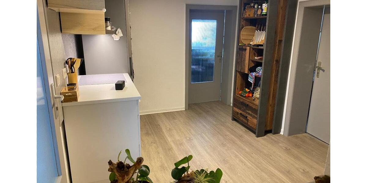 Etagenwohnung Buseck - 2 Zimmer, 63 m&sup2;, 695&euro; | Angebot:25056863