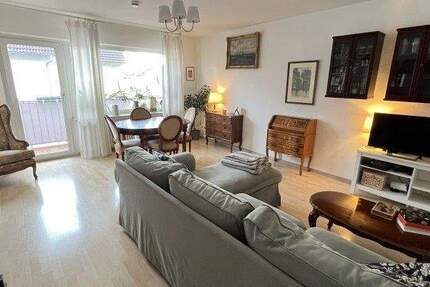 Wohnung Bad Vilbel - 3 Zimmer, 74 m&sup2;, 900&euro; | Angebot:25228127