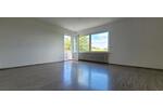 2ZKB-Wohnung mit EBK, Balkon und Tageslichtwannenbad