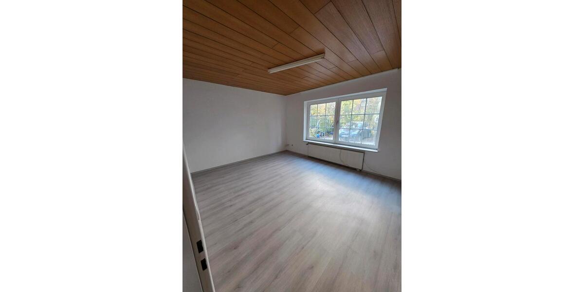 100qm Wohnung zur Miete in WesterendeGrossheide 3 ZKB zimmer