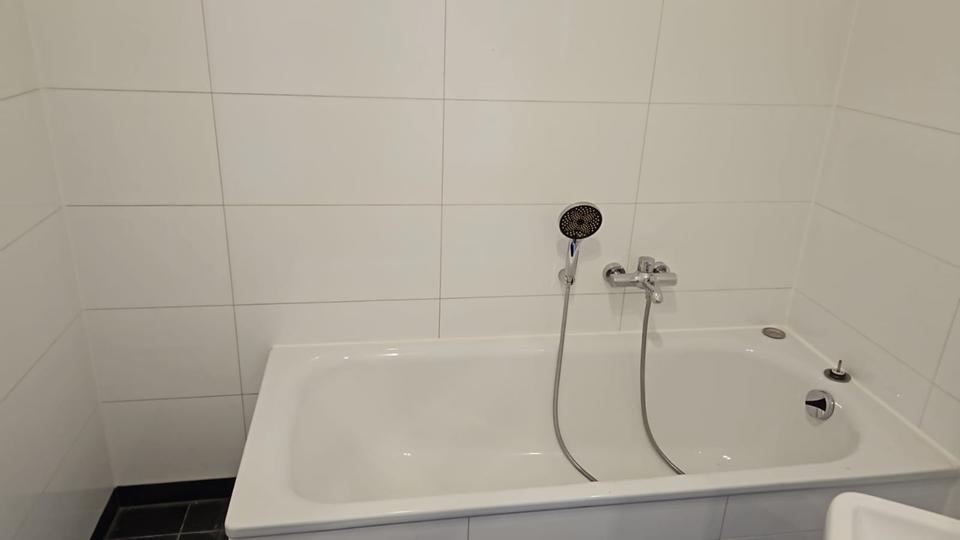 Etagenwohnung Ludwigsfelde - 2 Zimmer, 63 m&sup2;, 1.056&euro; | Angebot:25350475