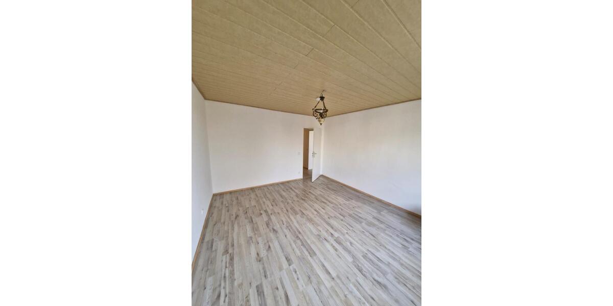 Etagenwohnung Alsdorf - 2 Zimmer, 69 m&sup2;, 630&euro; | Angebot:25988580