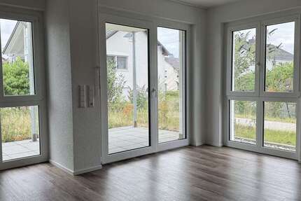 Wohnung Crailsheim - 3 Zimmer, 85 m&sup2;, 1.050&euro; | Angebot:26752497