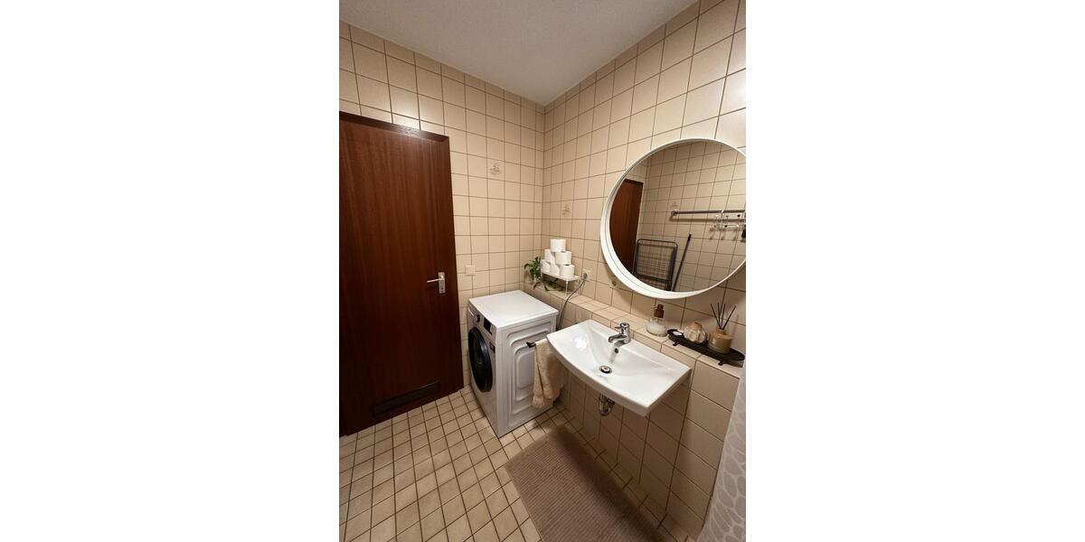 Etagenwohnung Dessau-Roßlau Brambach - 1 Zimmer, 40 m&sup2;, 600&euro; | Angebot:26671074