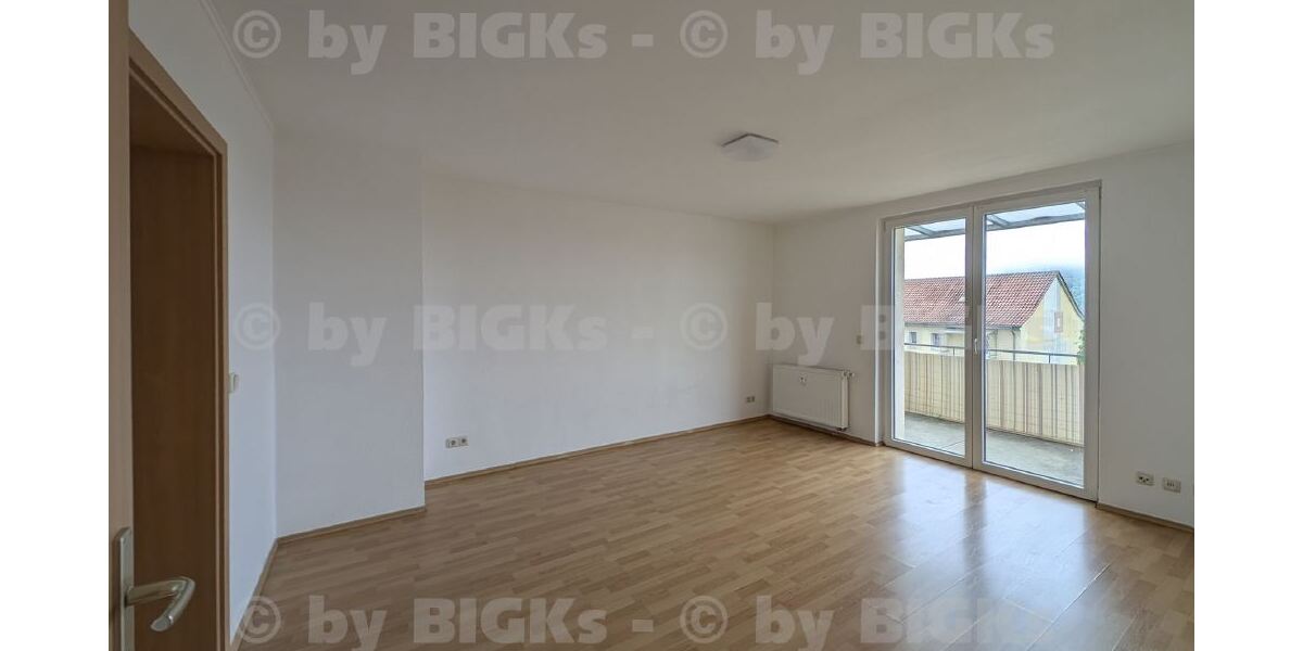 BIGKs - Suhl-Leninring: FREIE AUSSICHT - 3 Raum Wohnung Suhl,sep.Küche,Dusch-Wannenbad, Balkon (-;) - Etagenwohnung Suhl Suhl Friedrich-Wolf-Straße | Angebot:27212620