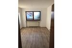 Moderne 2-Zimmer-Dachgeschoßwohnung mit Einbauküche und Balkon - zentral gelegen in Gunzenhausen