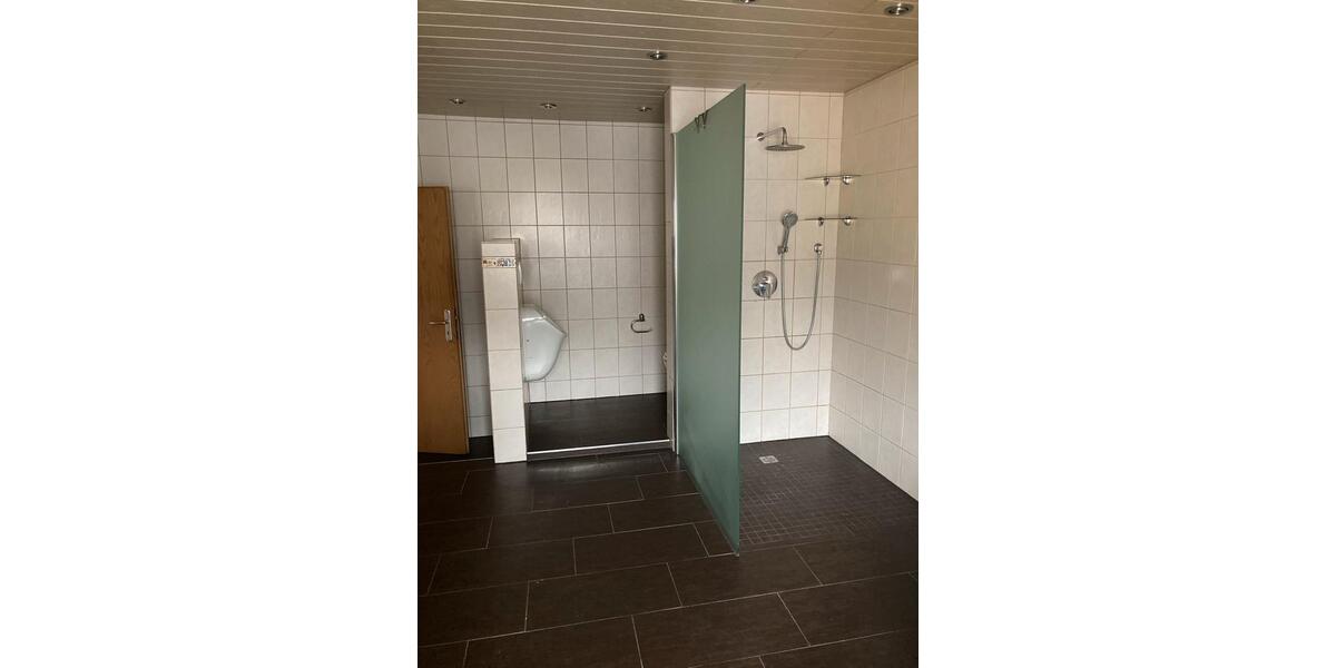Etagenwohnung Hof Altstadt - 4 Zimmer, 103 m&sup2;, 980&euro; | Angebot:26514836