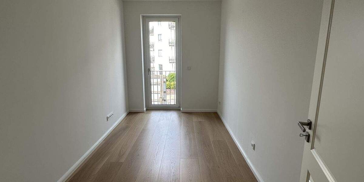 Etagenwohnung Wedel - 4 Zimmer, 139 m&sup2;, 3.225&euro; | Angebot:25660512