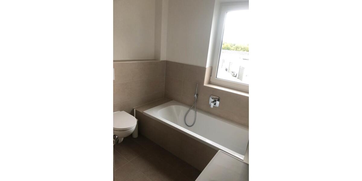 Etagenwohnung Wolfsburg Alt-Wolfsburg - 3 Zimmer, 100 m&sup2;, 1.190&euro; | Angebot:26536402