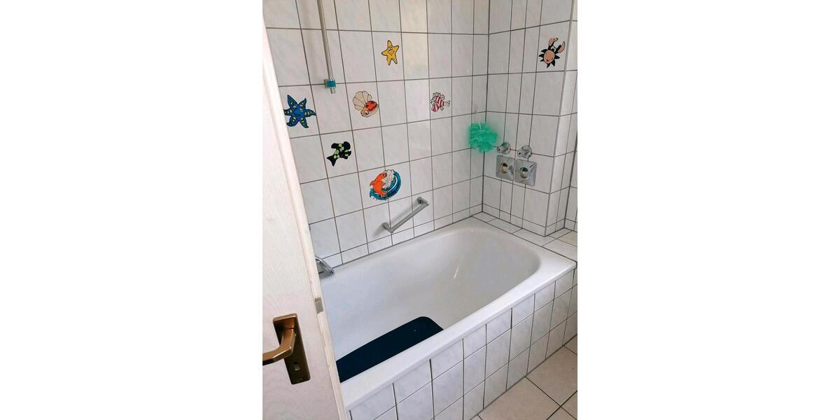 Erdgeschoßwohnung Eisenach - 2 Zimmer, 55 m&sup2;, 420&euro; | Angebot:26619942