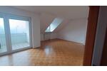 Dachgeschoßwohnung Pfreimd - 3 Zimmer, 71 m&sup2;, 680&euro; | Angebot:26284464