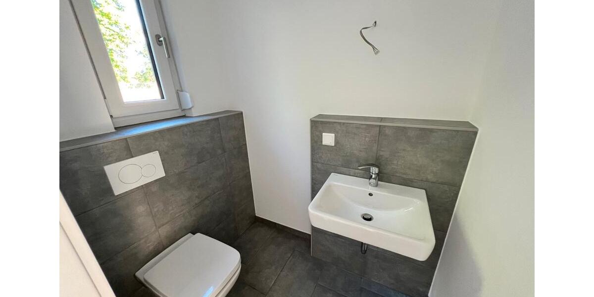 Terrassenwohnung Bad Münder am Deister - 6 Zimmer, 145 m&sup2;, 1.700&euro; | Angebot:26578126