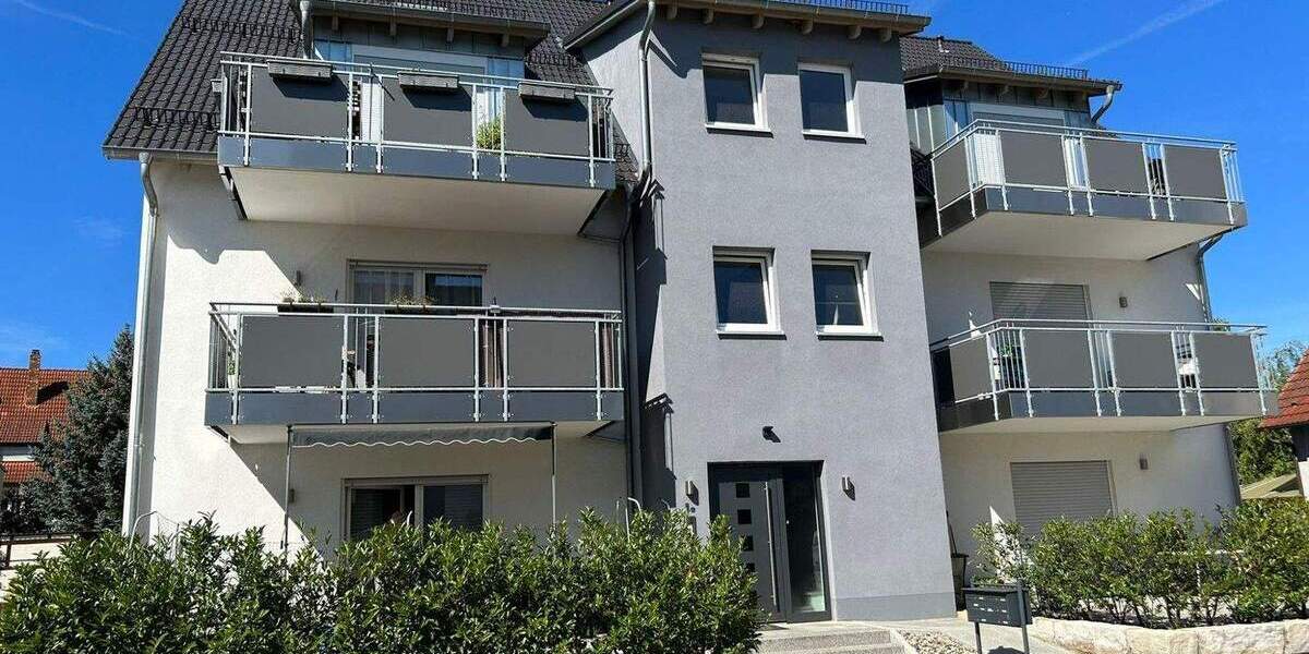 Etagenwohnung Strullendorf - 4 Zimmer, 1.170&euro; | Angebot:25302281