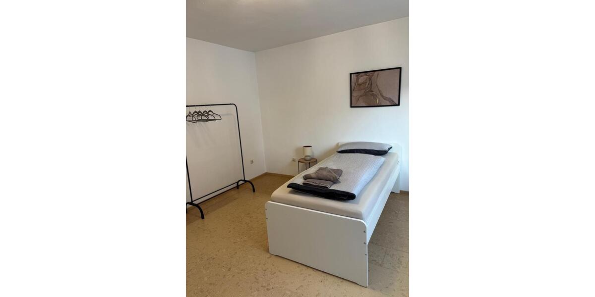 Wohnen auf Zeit Ingolstadt - 5 Zimmer, 133 m&sup2;, 25&euro; | Angebot:25385634