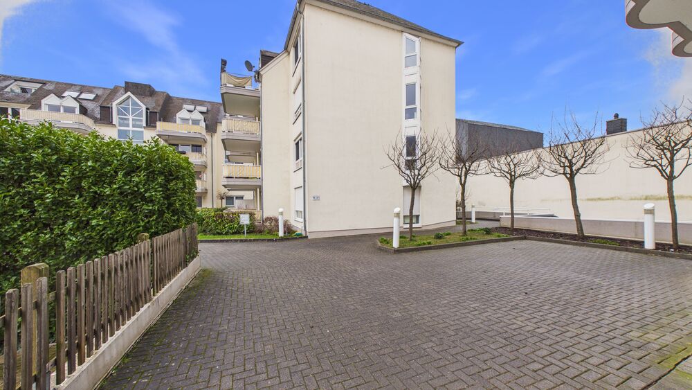 WNG 1. OG - Trier-City FREI ab 01.03.2026 500 EUR Kaltmiete 1 Zimmer - 35 m² Einbauküche Stellplatz Aufzug - Etagenwohnung Trier | Angebot:25992374