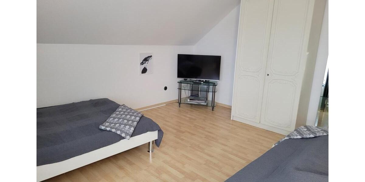 Wohnen auf Zeit Schloß Holte-Stukenbrock Stukenbrock - 4 Zimmer, 120 m&sup2;, 16&euro; | Angebot:23762368