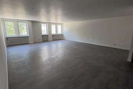 Wohnung Achern - 2.5 Zimmer, 120 m&sup2;, 1.260&euro; | Angebot:26831108