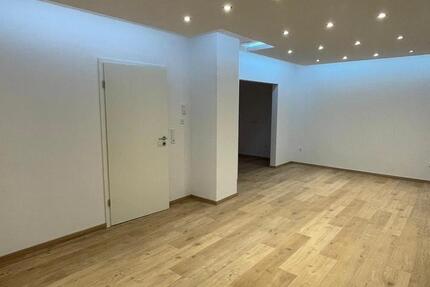 Wohnung Zweibrücken - 4 Zimmer, 100 m&sup2;, 1.000&euro; | Angebot:23689511